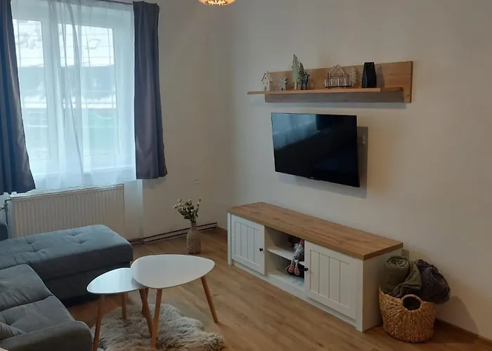 Lägenhet U Rakosnicka